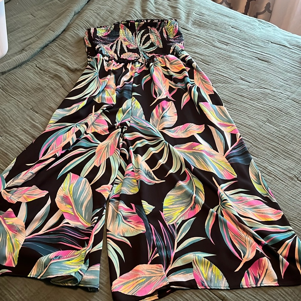 Torrid Swim cover up jump suit, size 0X